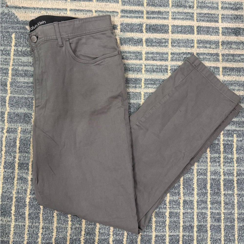 Calvin Klein Men's Flex Waist Straight Jeans